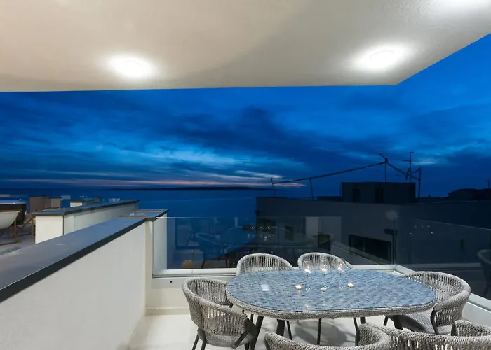 Luxury Penthouse Apartment