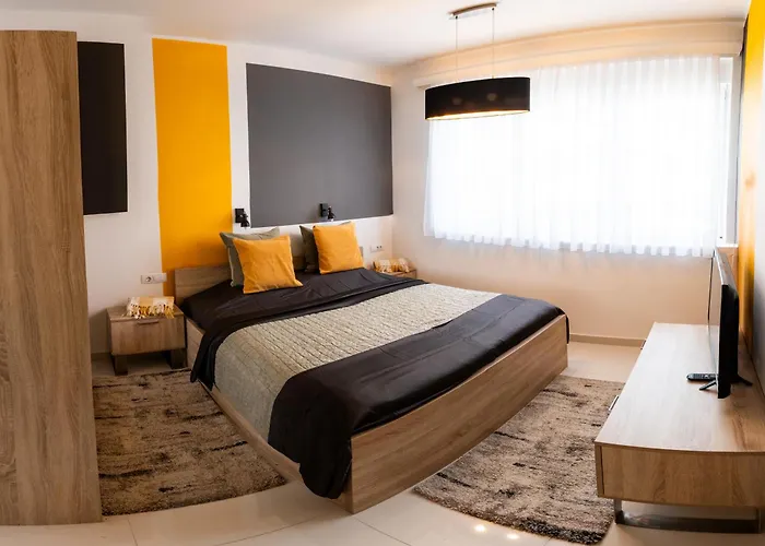 Luxury Penthouse * Mandre