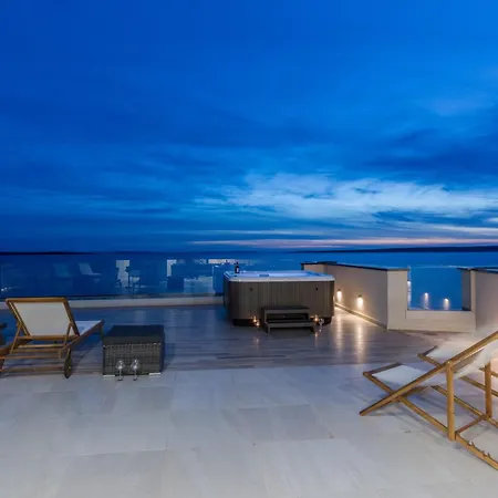 Luxury Penthouse * Mandre