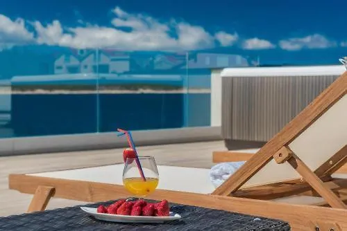 아파트 Luxury Penthouse *