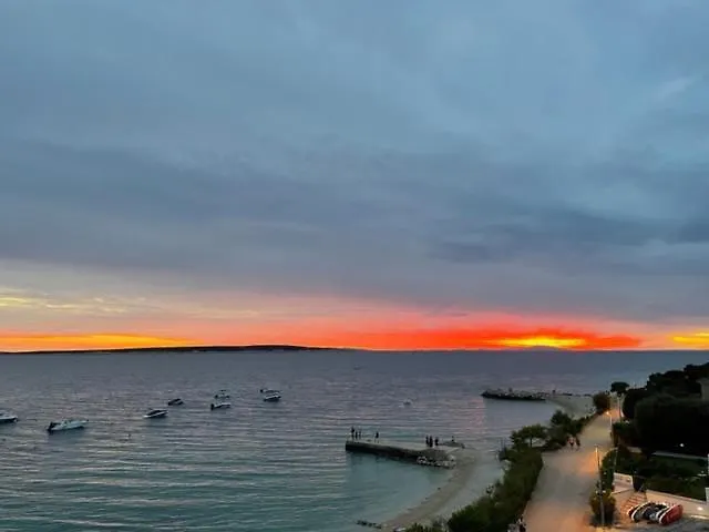 아파트 Luxury Penthouse 만드레