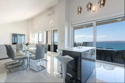 Luxury Penthouse * Mandre