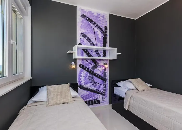 Luxury Penthouse 아파트 만드레