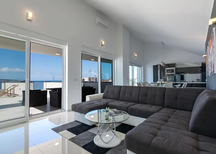 Luxury Penthouse * Mandre