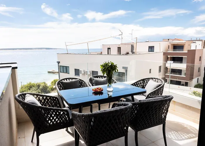 Luxury Penthouse Mandre