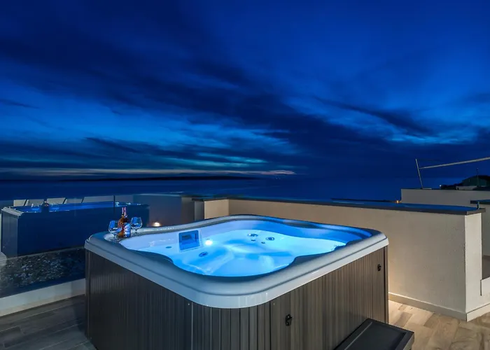 Luxury Penthouse *