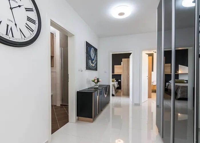 Luxury Penthouse * Mandre